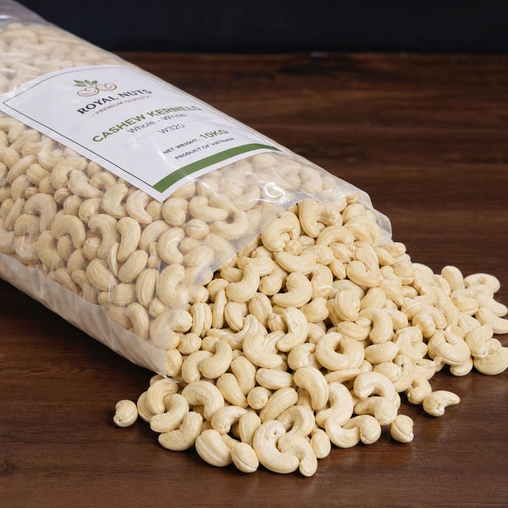 Premium white whole cashew kernels
